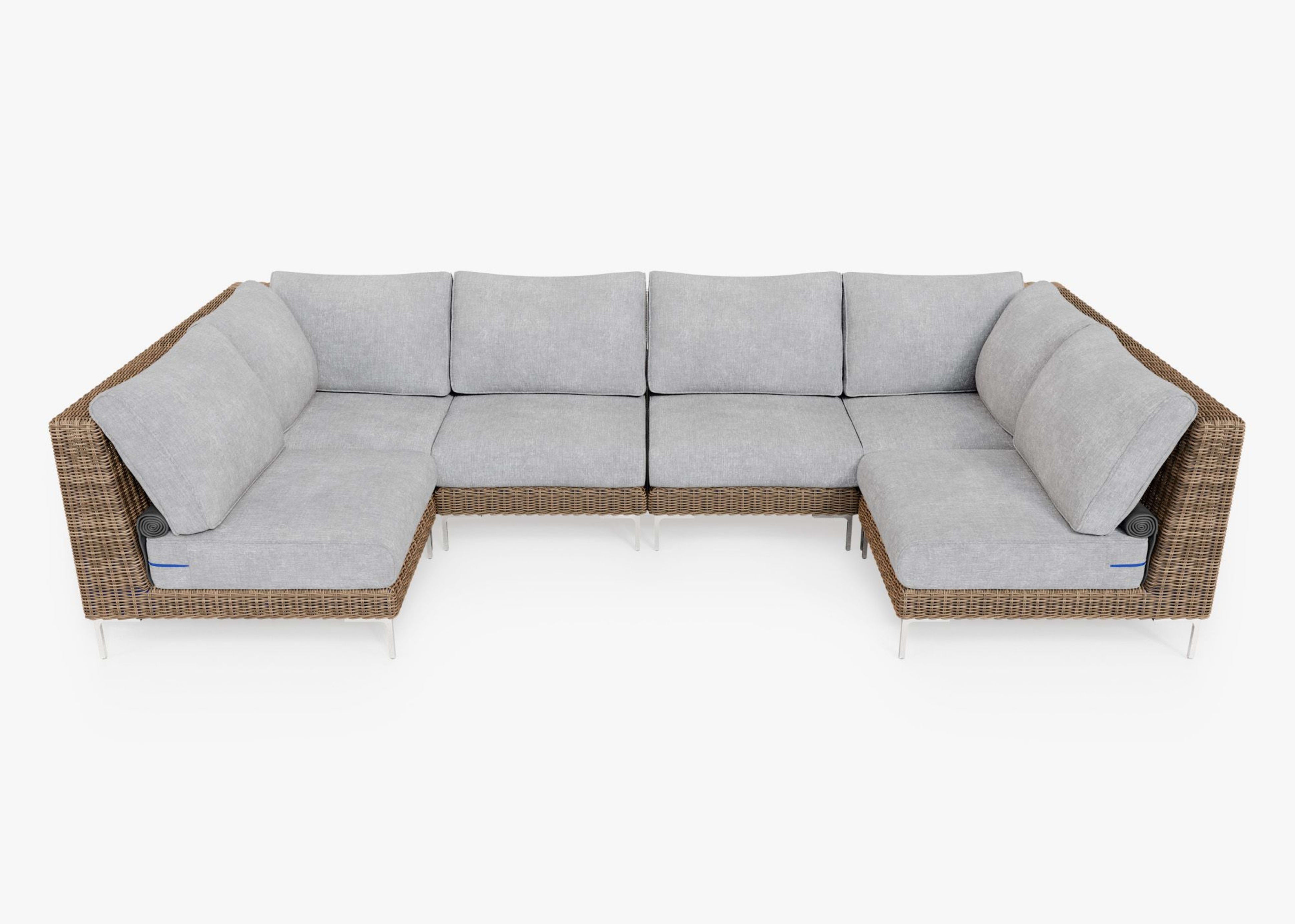 Wicker Outdoor U Sectional - 6 Seat By Outer