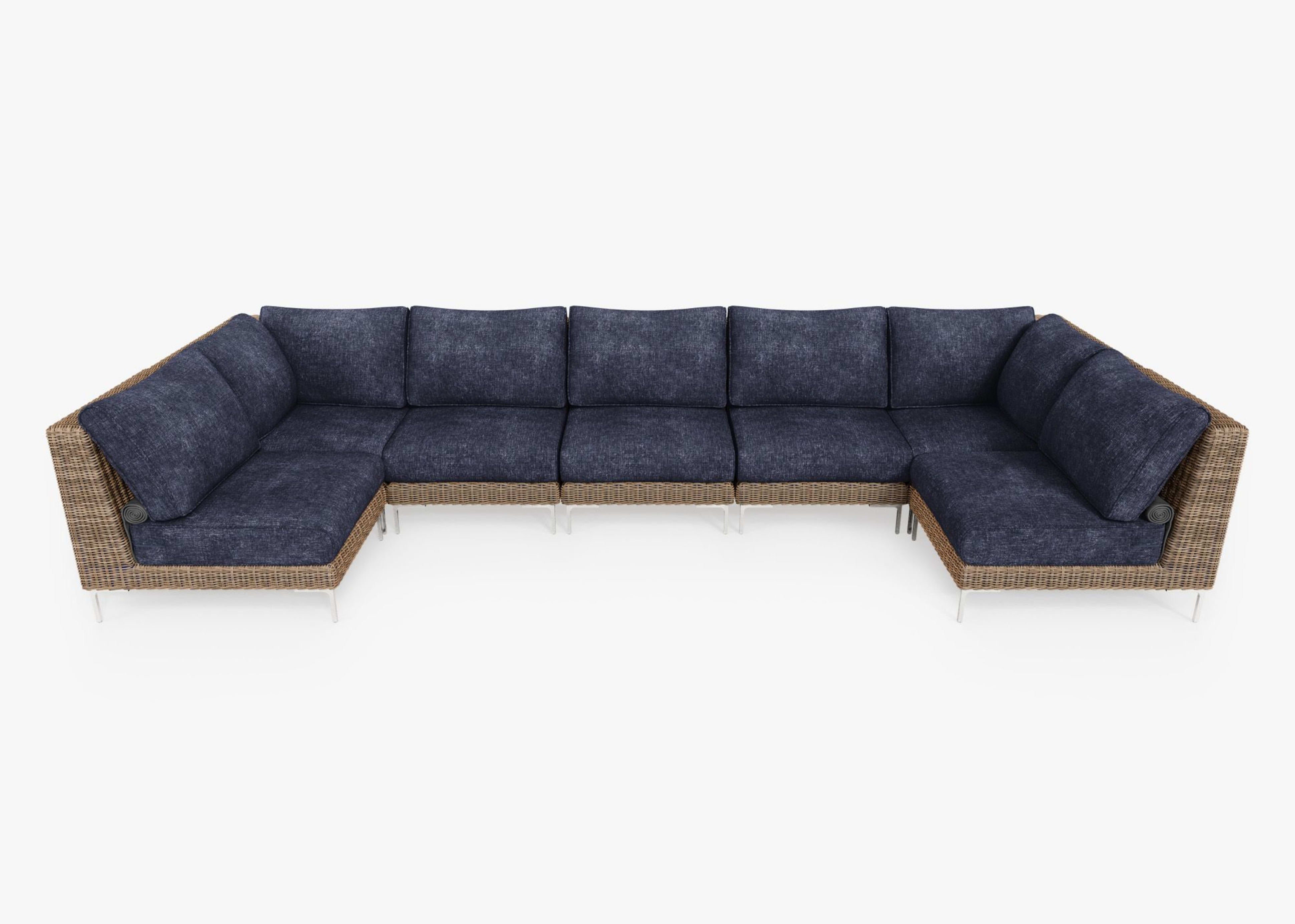 Wicker Outdoor U Sectional - 7 Seat By Outer