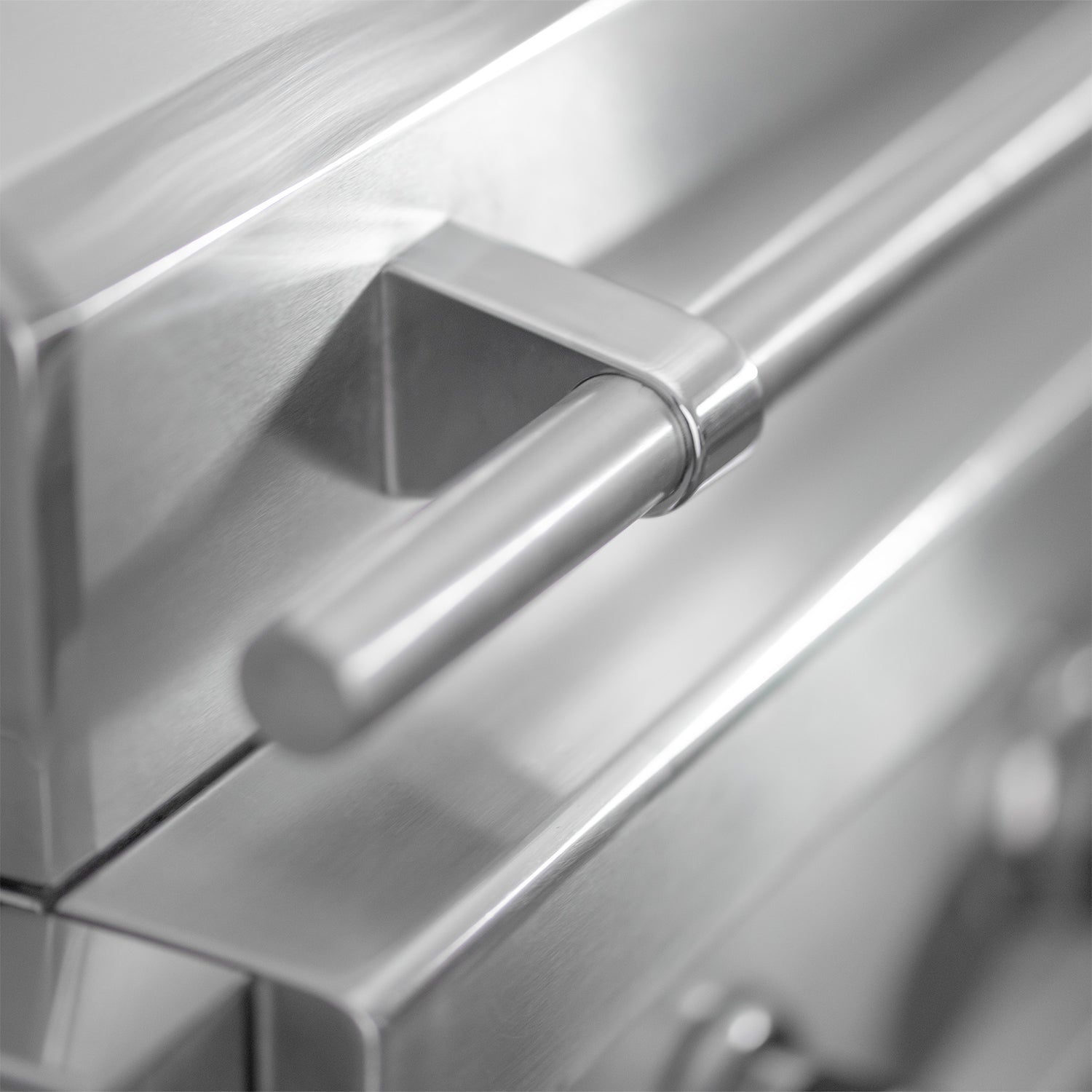 The Outdoor Plus Grill Signature Collection 1