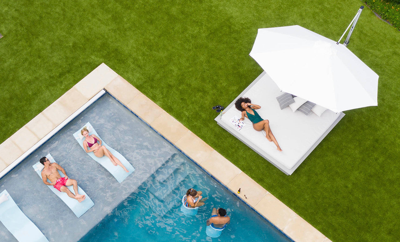 Ledge Lounger Ultra Cantilever Umbrella