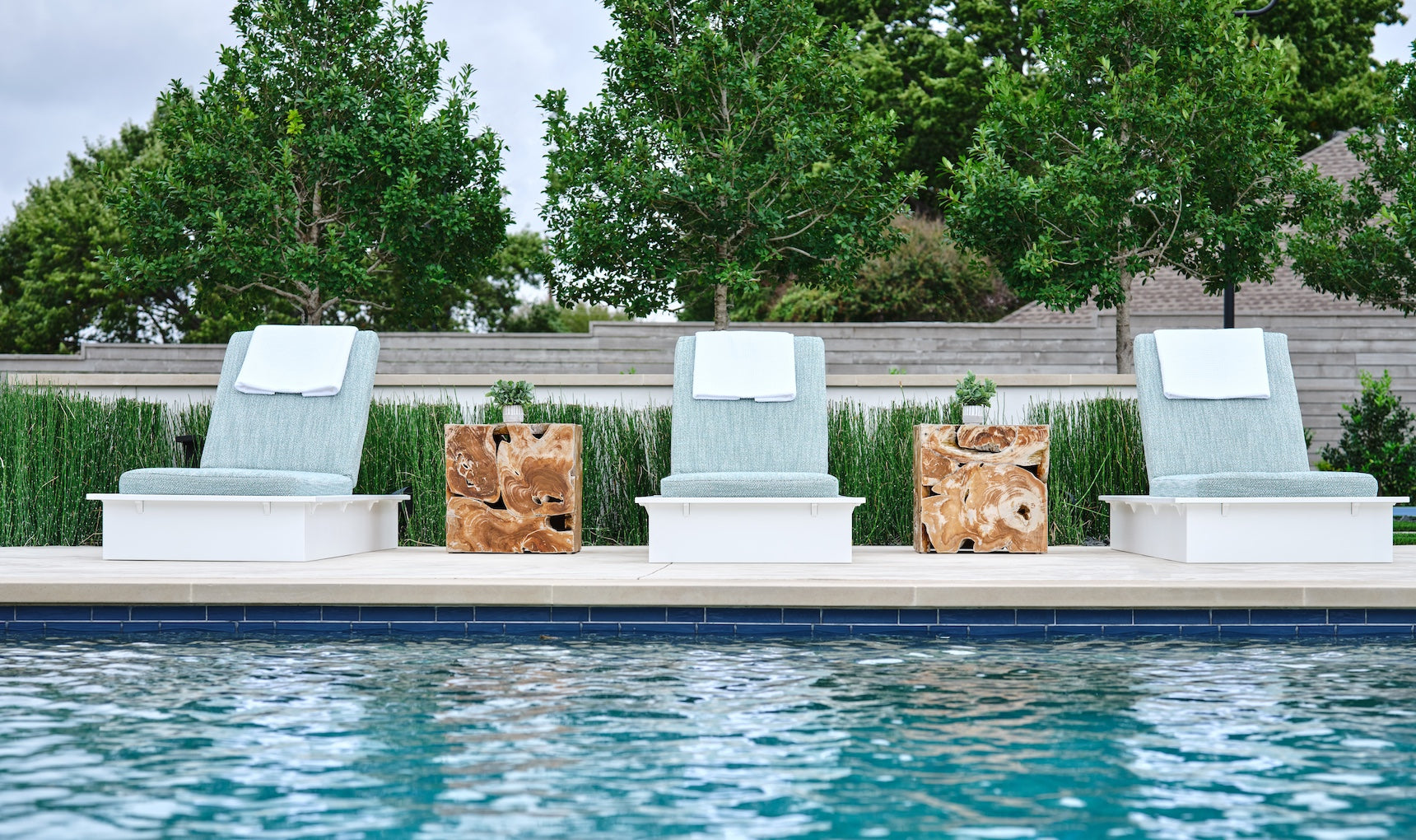 Ledge Lounger Echo Chaise