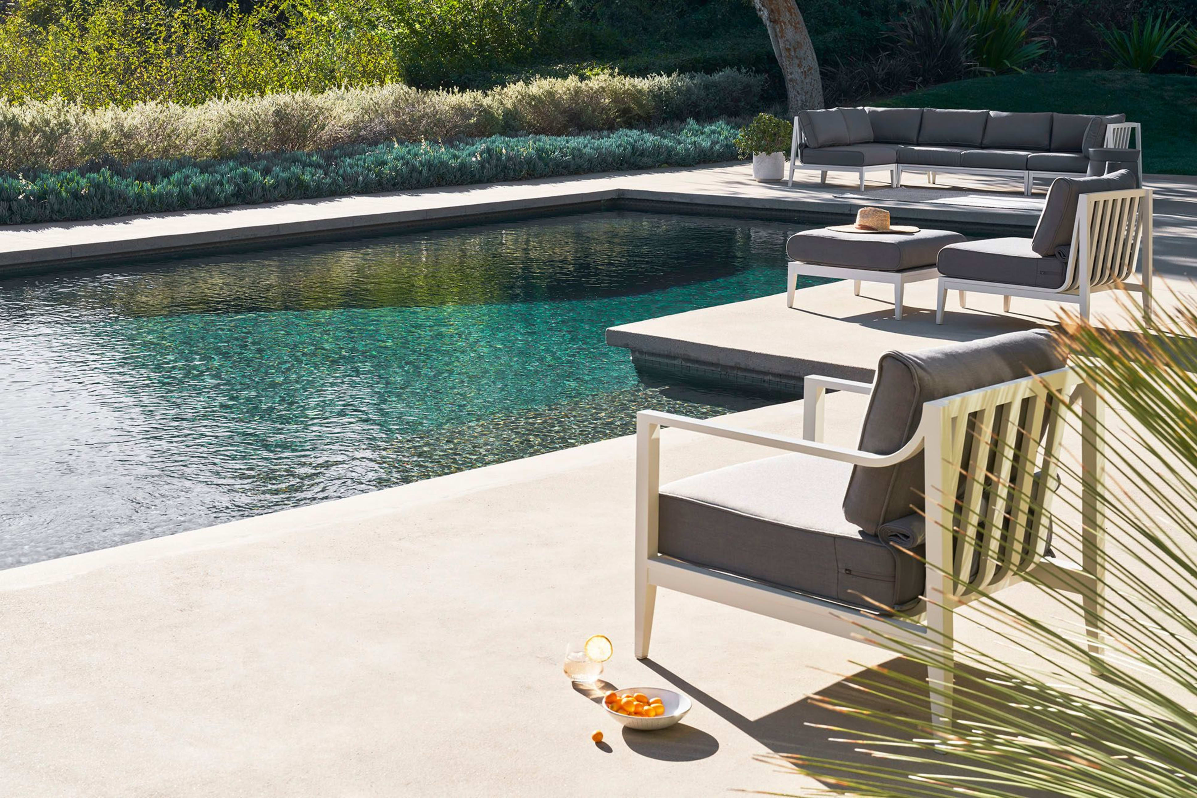 Aluminum Outdoor Armchair Conversation Set By Outer